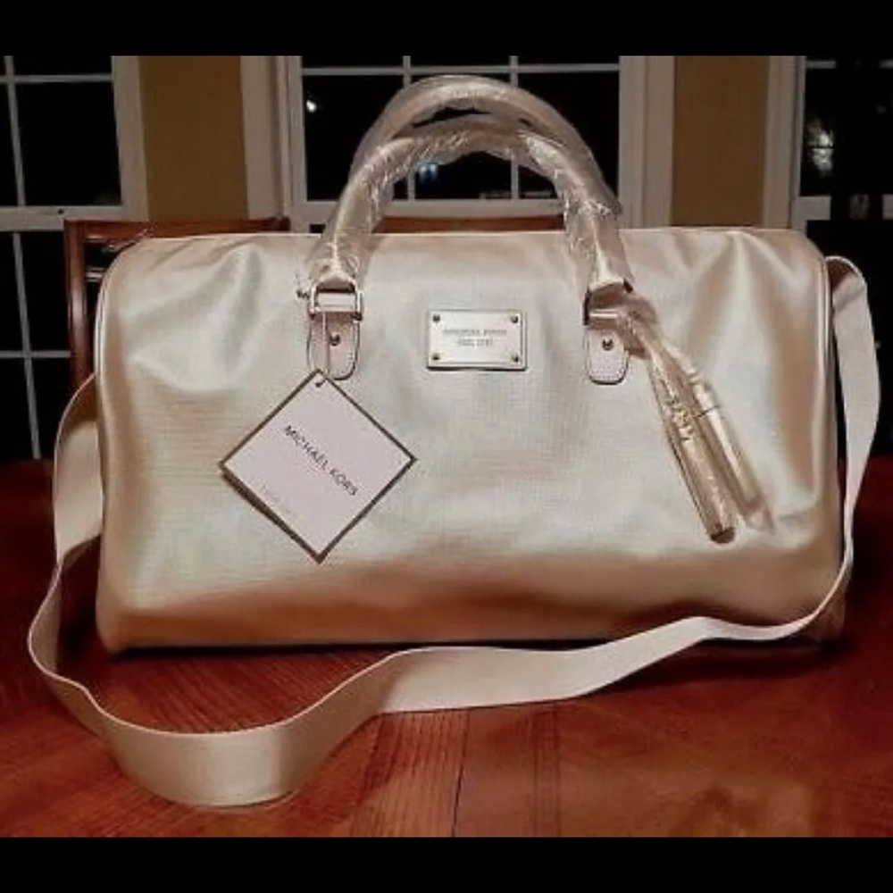 MICHAEL KORS Large Gold Weekender Duffle Bag - Picture 6 of 7